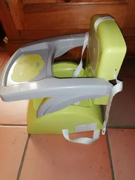 Rehausseur pour enfant