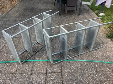 étagère en metal