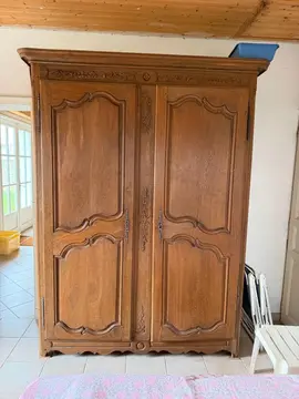 Armmoire ancienne