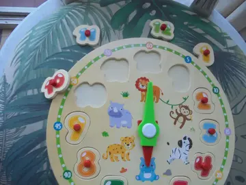 puzzle MONTRE bois pour enfant