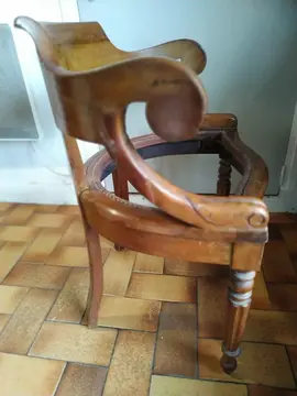 Fauteuil à restaurer