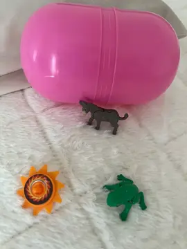 LOT DE PETITS JOUETS