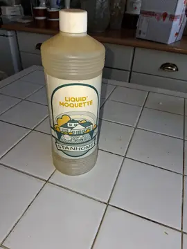 liquide moquette