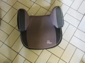 Rehausseur voiture