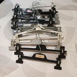 Cintres à pince