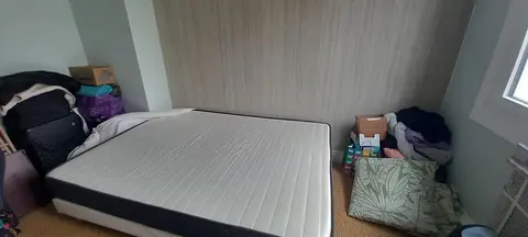 Matelas 140/190 à donner rapidement