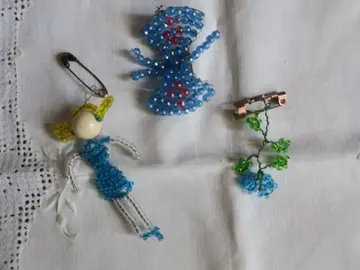 3 petites décos en perles