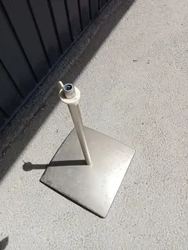 Socle métal pour lampadaire ou autre