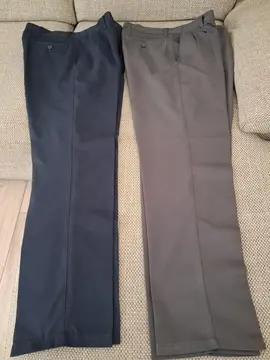 2 Pantalons homme marque Dunlop