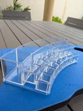 présentoir maquillages