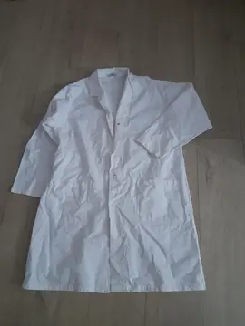 blouse T 18 ans