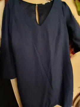 robe bleu marine T 36 naf naf