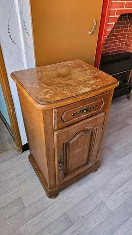 meuble d'appoint en bois