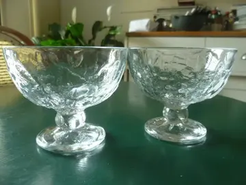 2 coupes en verre à glace ou dessert