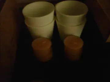 4 BOUGEOIRS EN VERRE BLANC AVEC BOUGIES CHAUFFE PLAT TRANSPARENTES