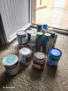 lot peinture ect