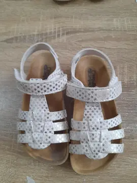 nus pieds citrouille et compagnie T 28