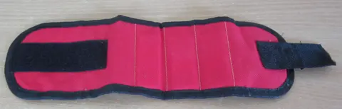 Bracelet magnetique porte outils