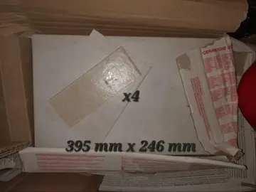 4 carreaux pour mur