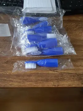 Brosses à dents pour doigt