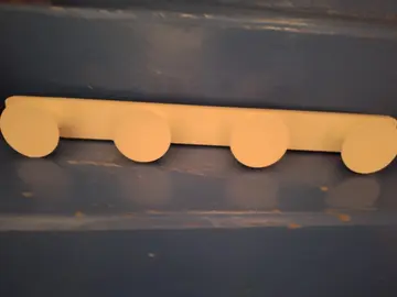 porte manteau bois blanc 4 têtes