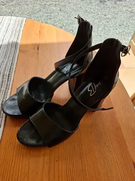 Nous pieds femme 38