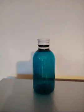 Flacon plastique bleu transparent 200 ml