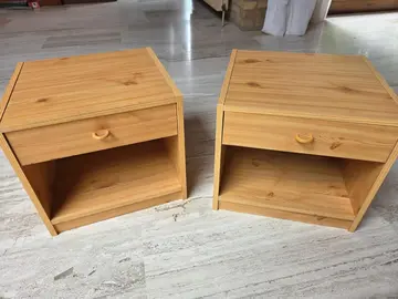 2 tables de nuit