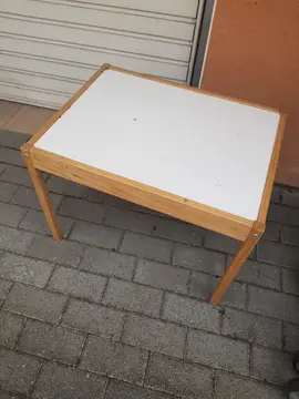 table basse pour enfants