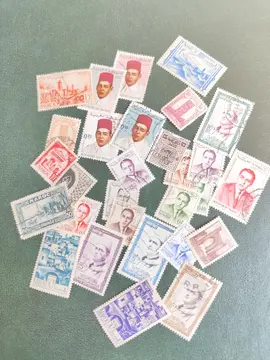 lot unique timbres Marocain