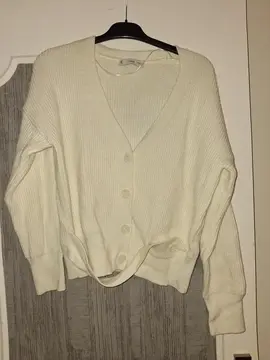 cardigan blanc
