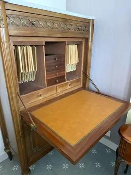secrétaire en noyer