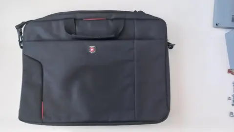 Sacoche pour ordi portable jusqu'à 16"