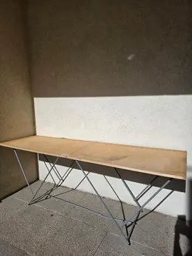 table à tapisser
