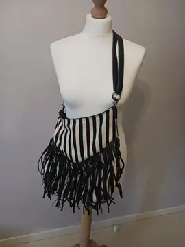sac en toile à franges