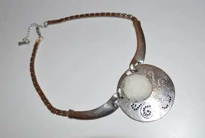 Collier fantaisie