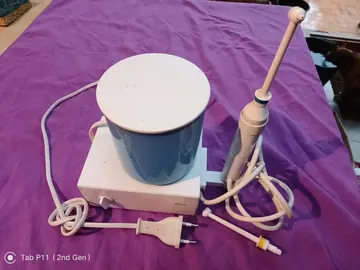 Broxo Jet - hydropulseur electrique dentaire