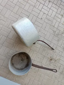 Casserole pour fleurs