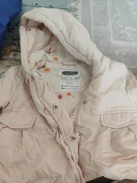 manteau fille quasi neuf 3-6 mois