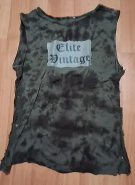 tee-shirt sans manches