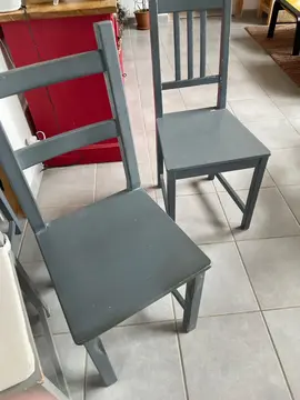 6 chaises en bois