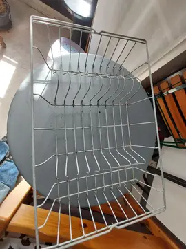 Egouttoir en métal