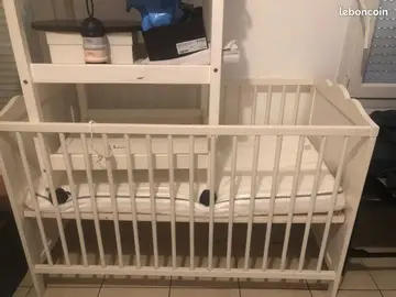 lit et table à langer sans matelas