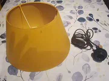 Abat-jour et système lampe