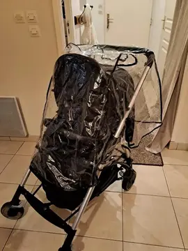 Ensemble poussette trio Bébé Confort Streety Plus