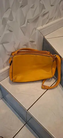 sac jaune