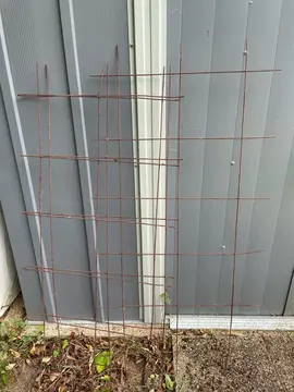 grilles métalliques