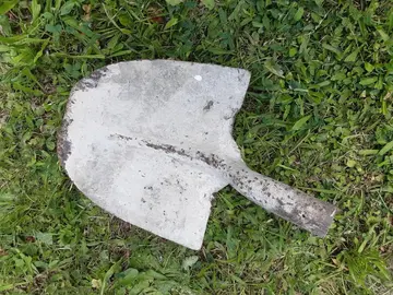 Pelle de maçon sans manche n°2