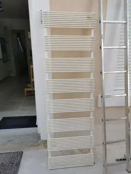 Radiateur mural