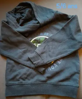 sweat 5/6 ans